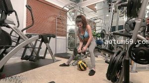 cosmid gabriela lopez gabriela in the gym